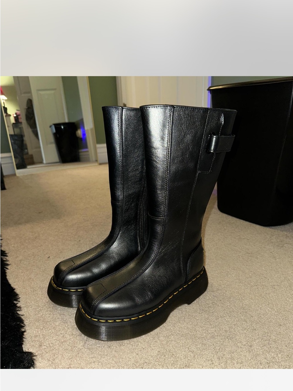 Dr Martens Buzz Hi Knee-High Women's Boots - Classic Leather